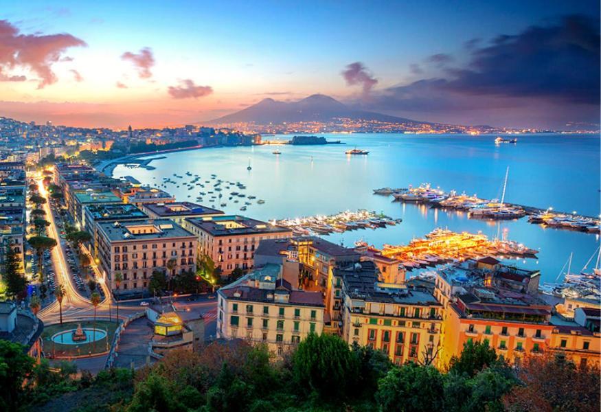 La Casa Di Raffaele Napoli Centro Bed & Breakfast Bagian luar foto