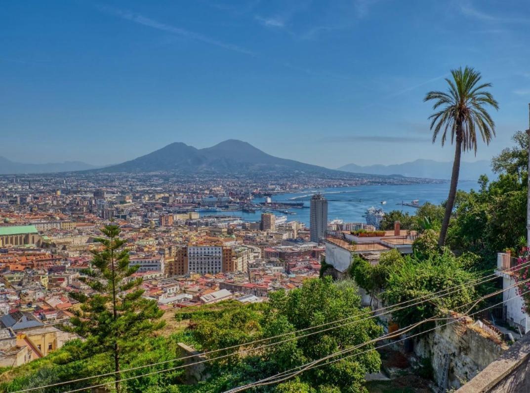 La Casa Di Raffaele Napoli Centro Bed & Breakfast Bagian luar foto